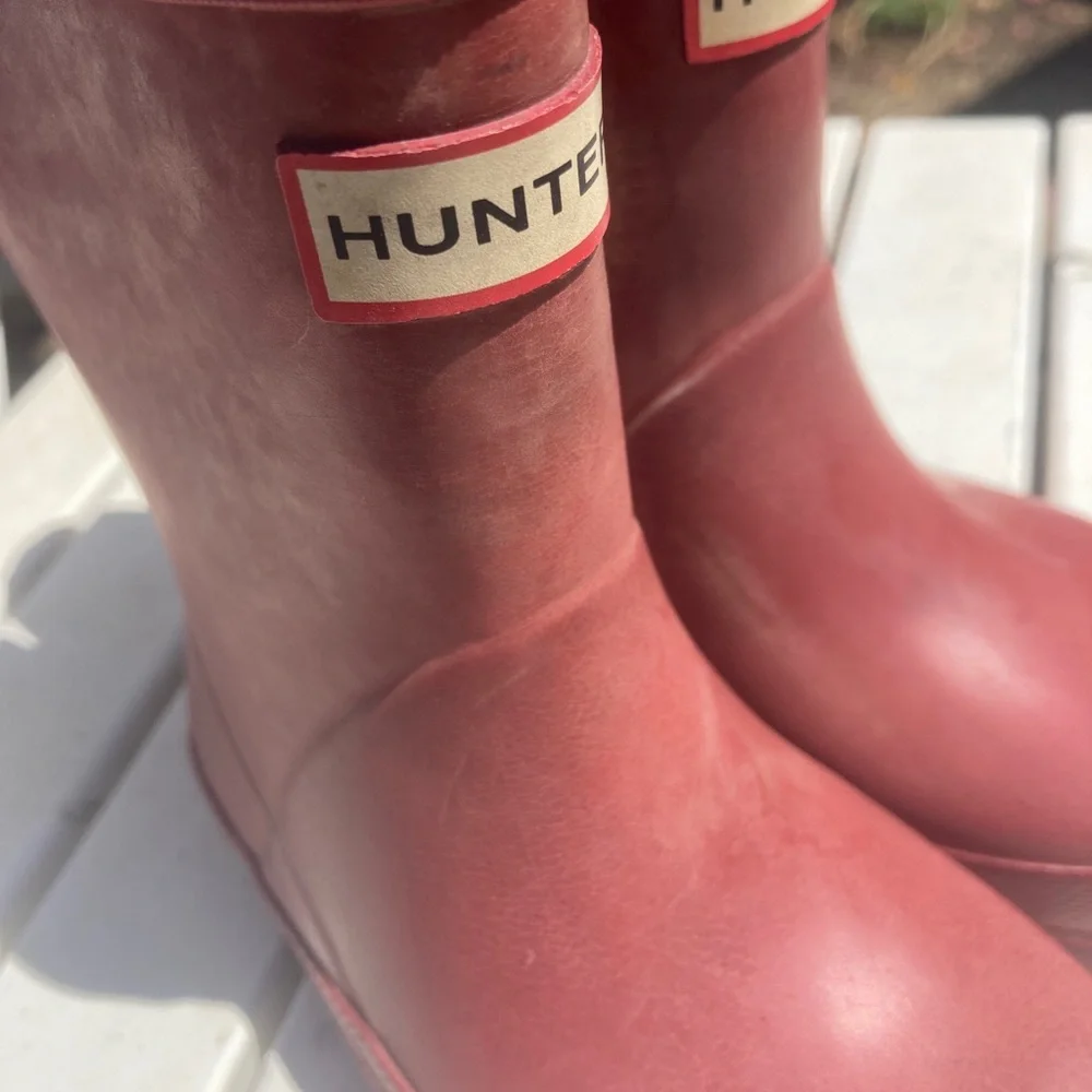 Hunter Red Rain Boots Matte Rubber Finish - Picture 2 of 6